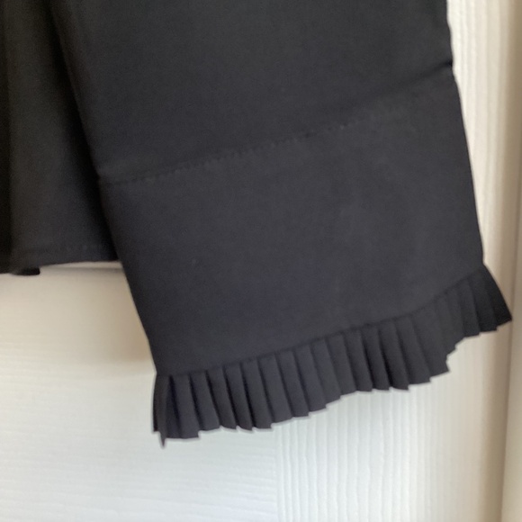 Calvin Klein XL, black long sleeve blouse, excellent cond., ruffle collar/sleeve - Picture 5 of 7